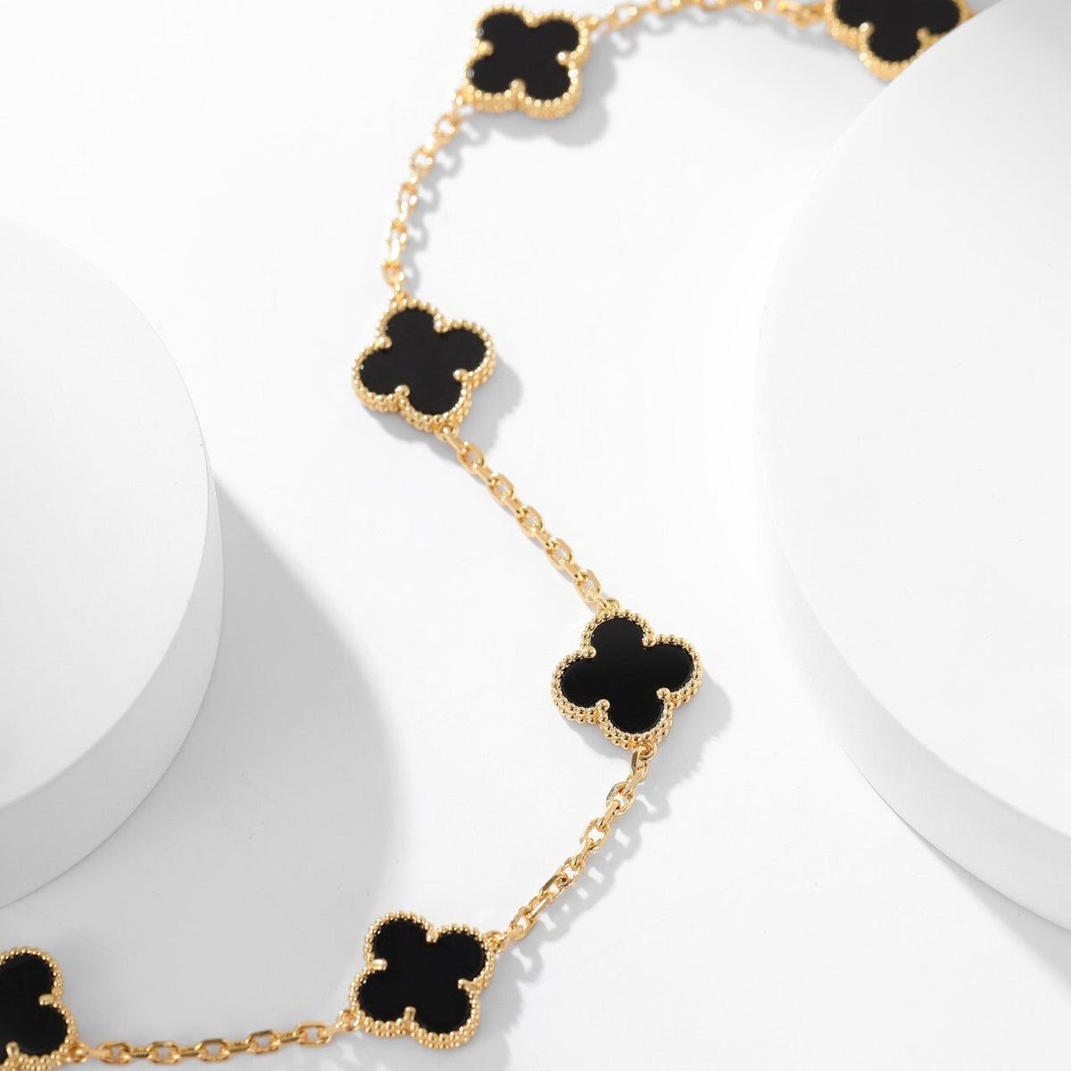 [Plus&Max]CLOVER 10 MOTIFS ONYX NECKLACE
