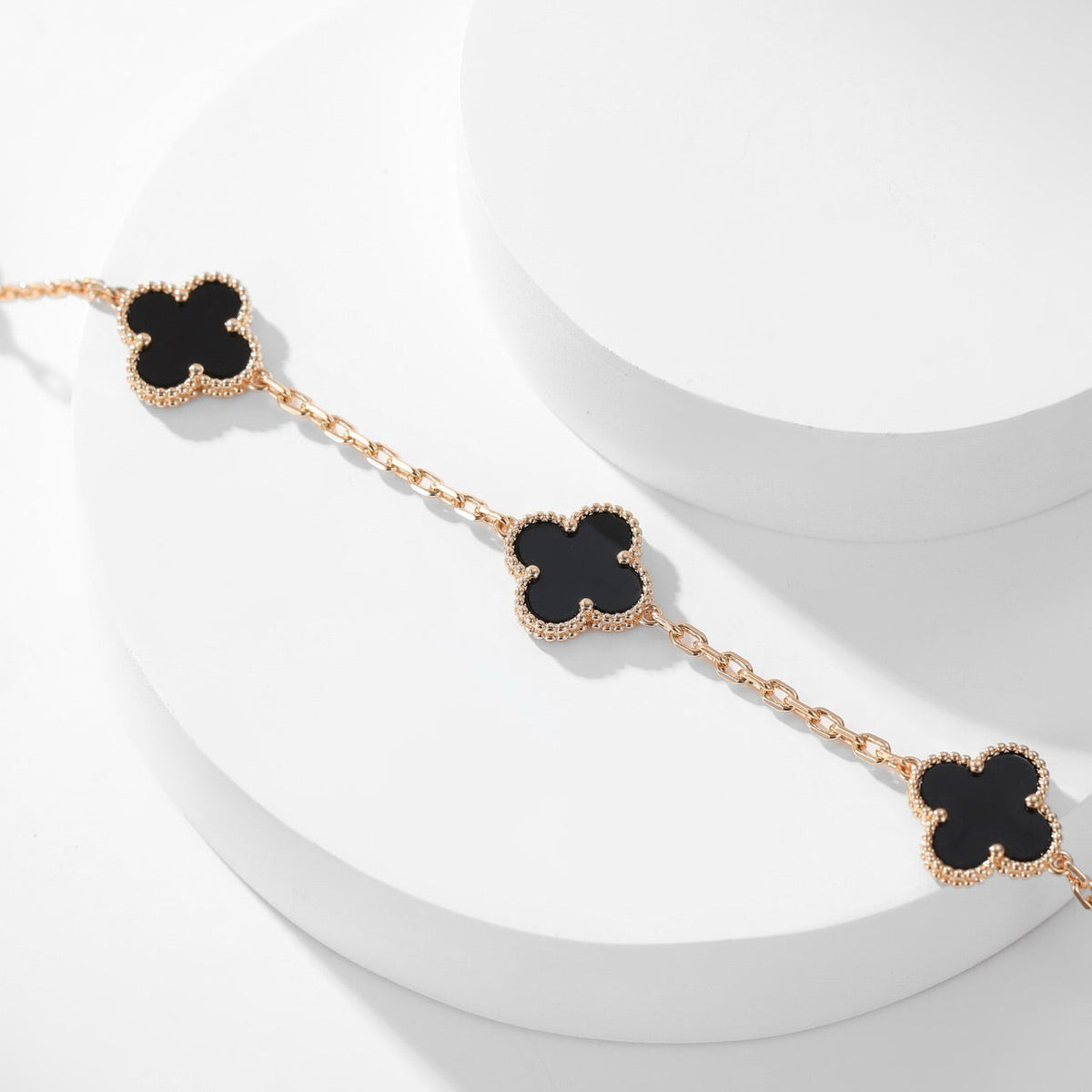 [Plus&Max]CLOVER 10 MOTIFS ONYX NECKLACE