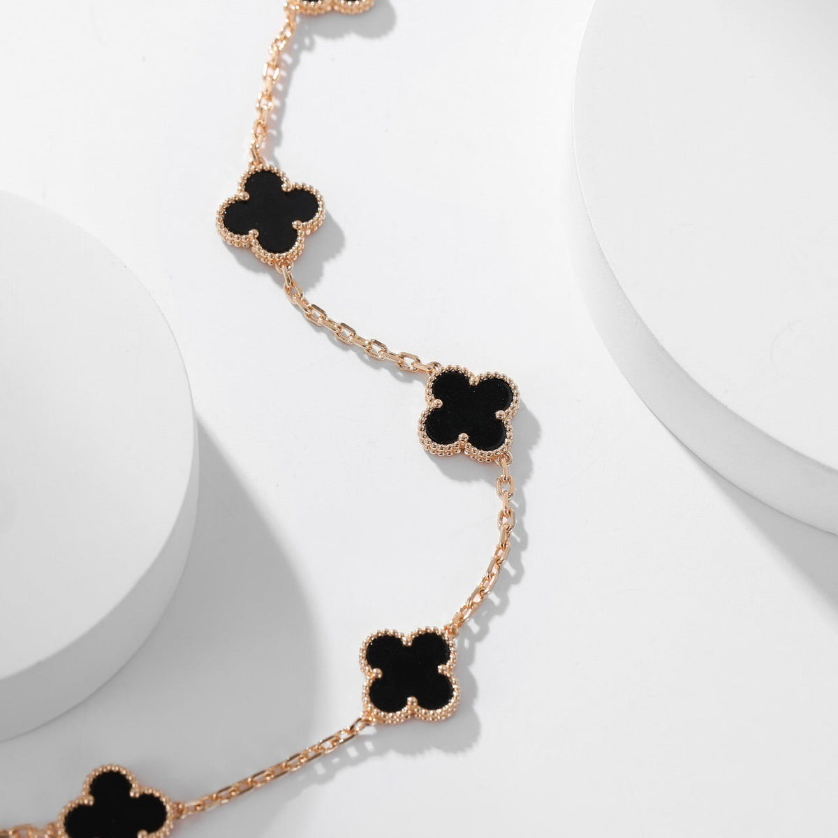 [Plus&Max]CLOVER 10 MOTIFS ONYX NECKLACE