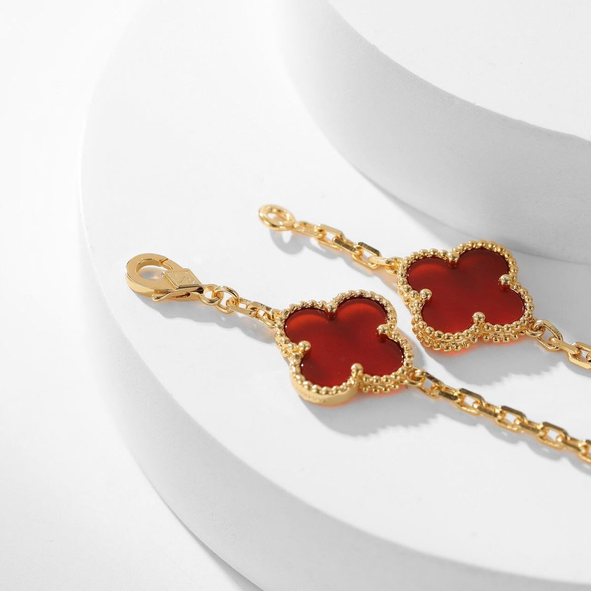 [Plus&Max]CLOVER 10 MOTIFS CARNELIAN NECKLACE