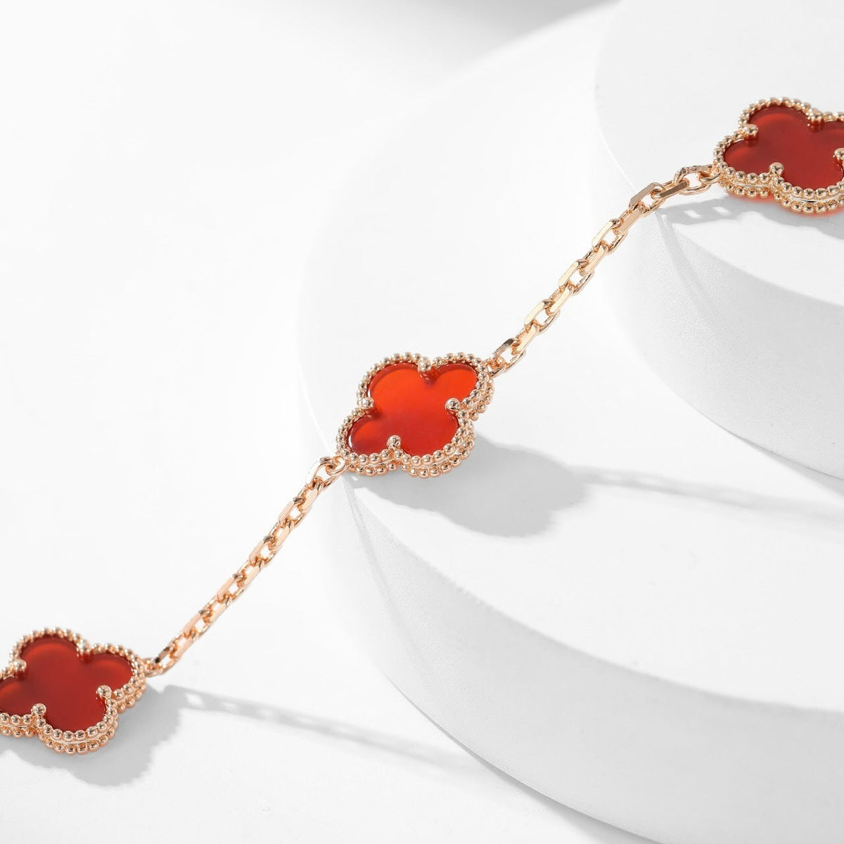 [Plus&Max]CLOVER 10 MOTIFS CARNELIAN NECKLACE