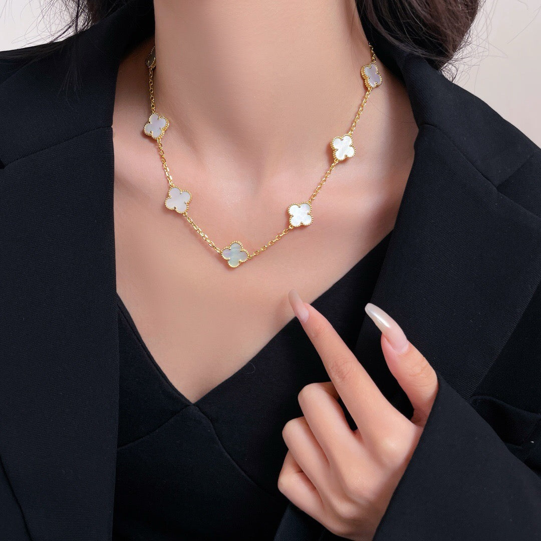 [Plus&Max]CLOVER 10 MOTIFS WHITE MOTHER OF PEARL NECKLACE