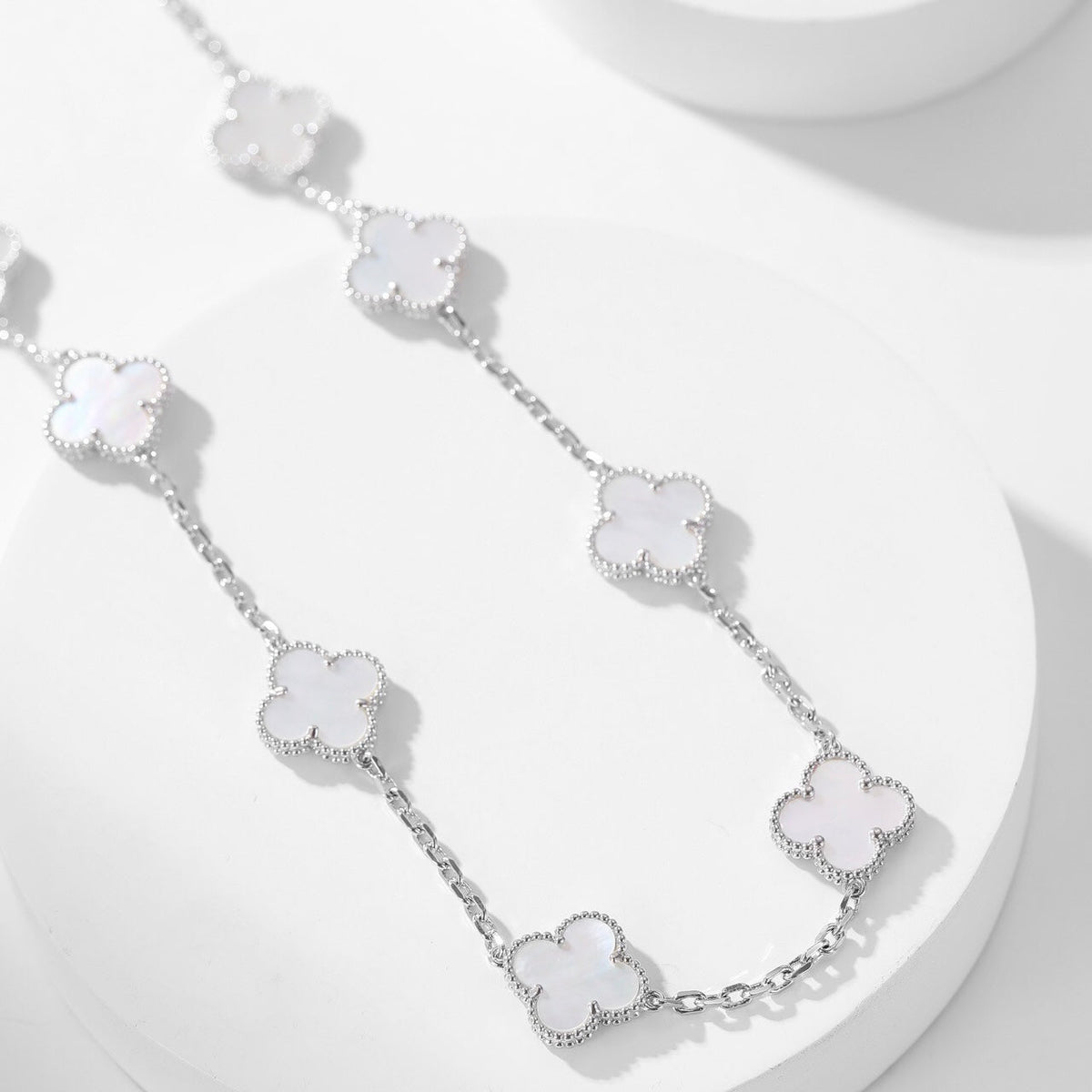 [Plus&Max]CLOVER 10 MOTIFS WHITE MOTHER OF PEARL NECKLACE