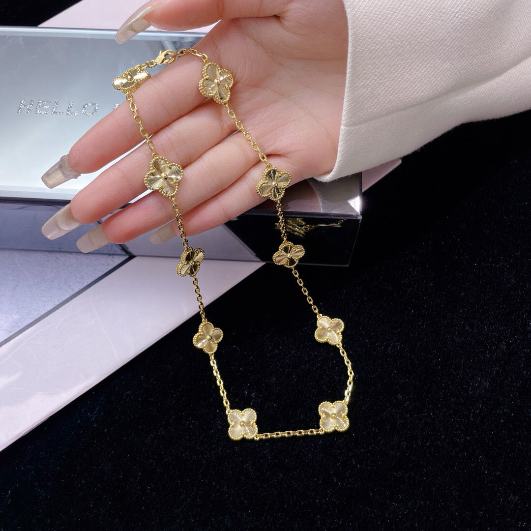 [Plus&Max]CLOVER 10 MOTIFS LASER NECKLACE