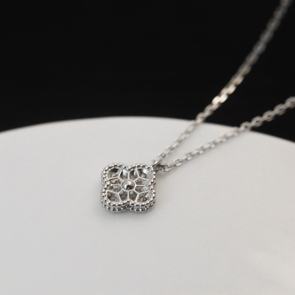 [Plus&Max]CLOVER MINI 9.5MM PENDANT DIAMOND NECKLACE