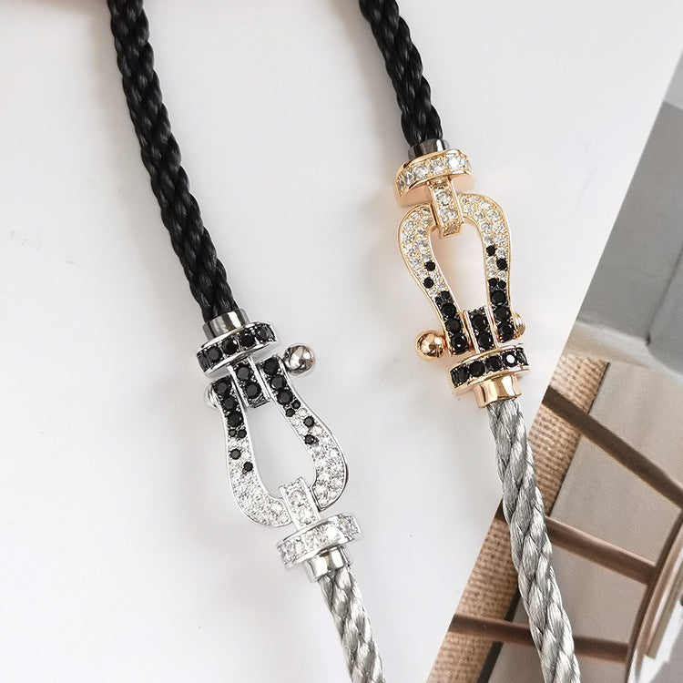 [Plus&Max]FORCE LARGE HORSESHOE BLACK WHITE DIAMOND BRACELET SILVER