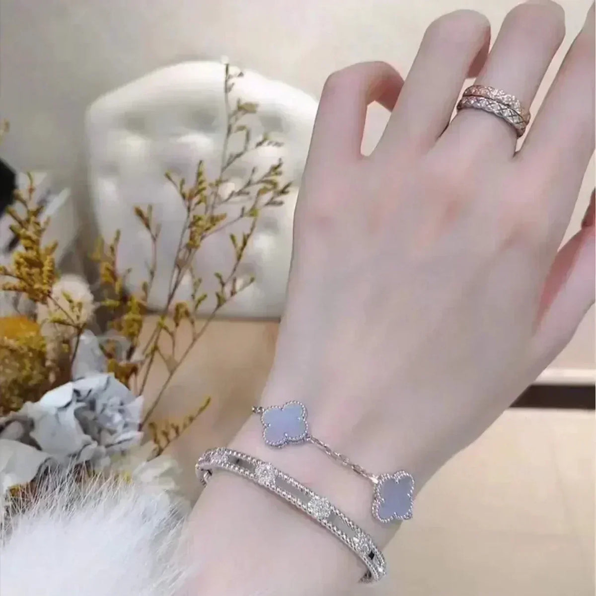 [Plus&Max]LUCKY CLOVER 5-MOTIF BRACELET - PURPLE CHALCEDONY COLLECTION