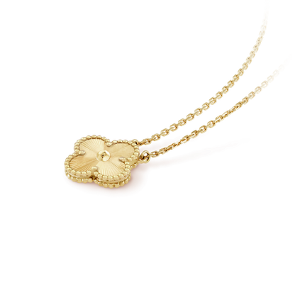 [Plus&Max]CLOVER 15MM LASER NECKLACE