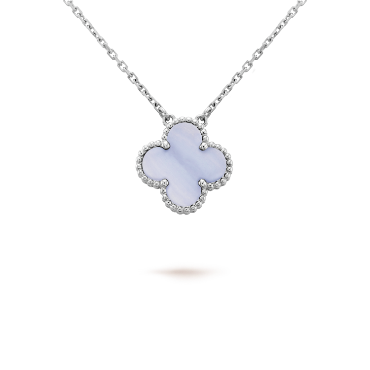 [Plus&Max]CLOVER 15MM BLUE CHALCEDONY NECKLACE SILVER