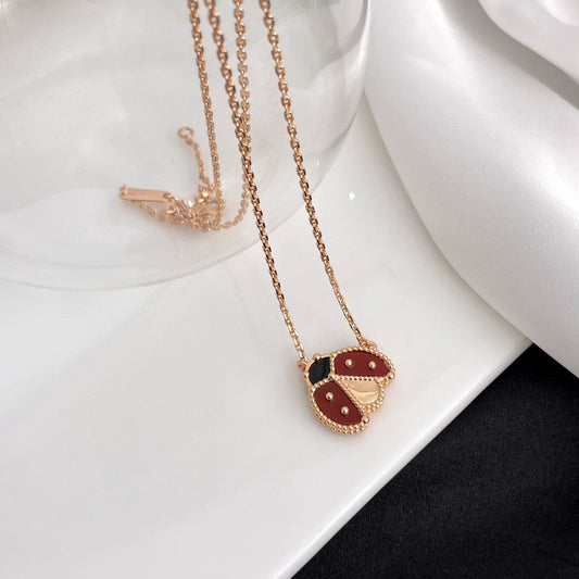 [Plus&Max]LUCKY  CARNELIANS LADYBUG NECKLACE