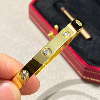 [Plus&Max]LOVE BRACELET 6.1MM 10 DIAMONDS