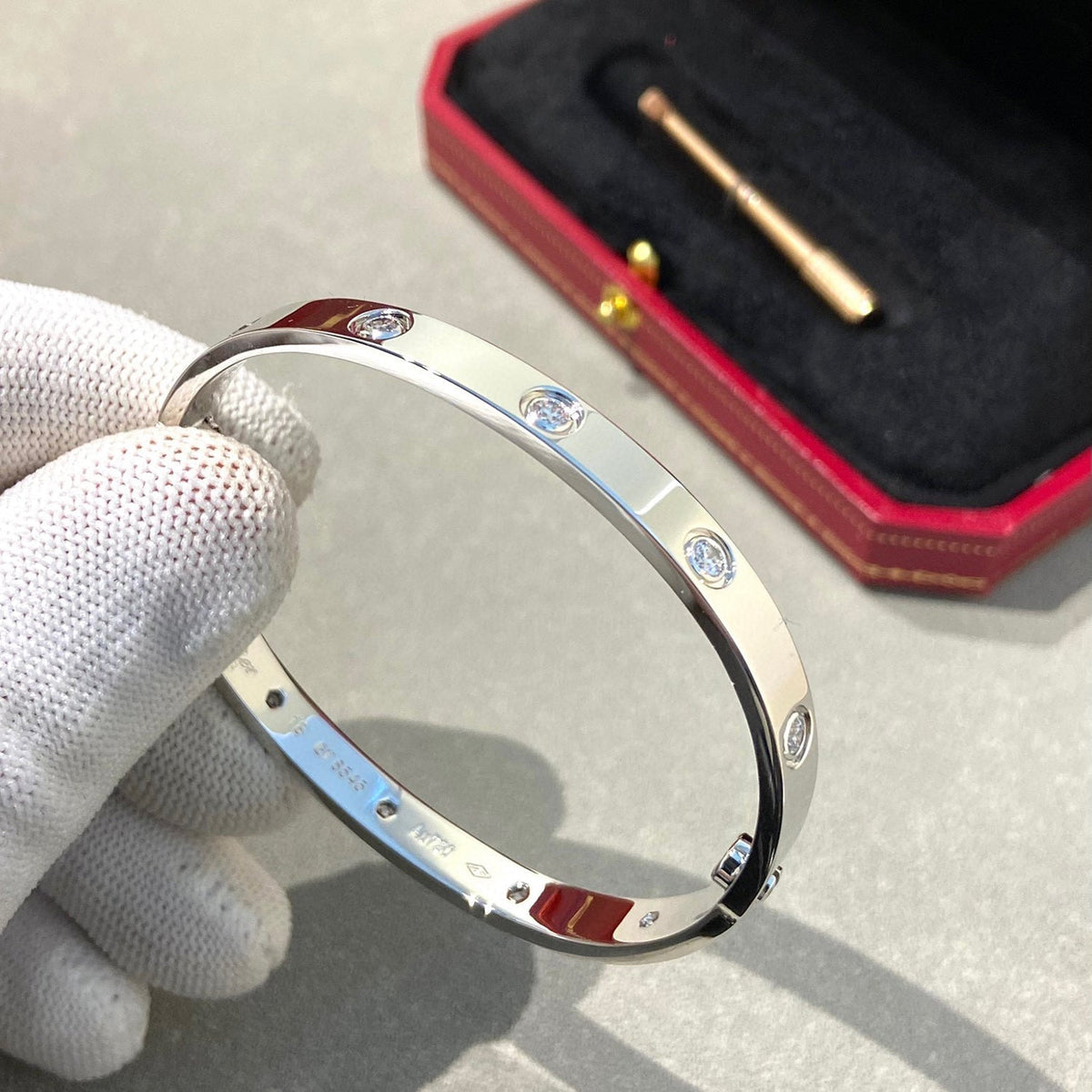[Plus&Max]LOVE BRACELET 6.1MM 10 DIAMONDS