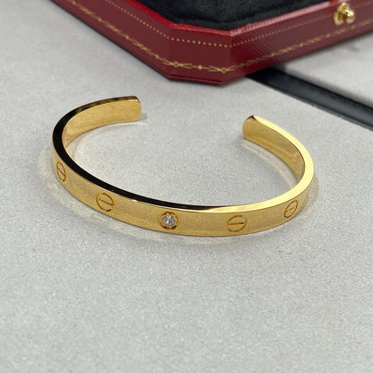 [Plus&Max]LOVE BRACELET 6.1MM 1 DIAMOND OPEN CUFF