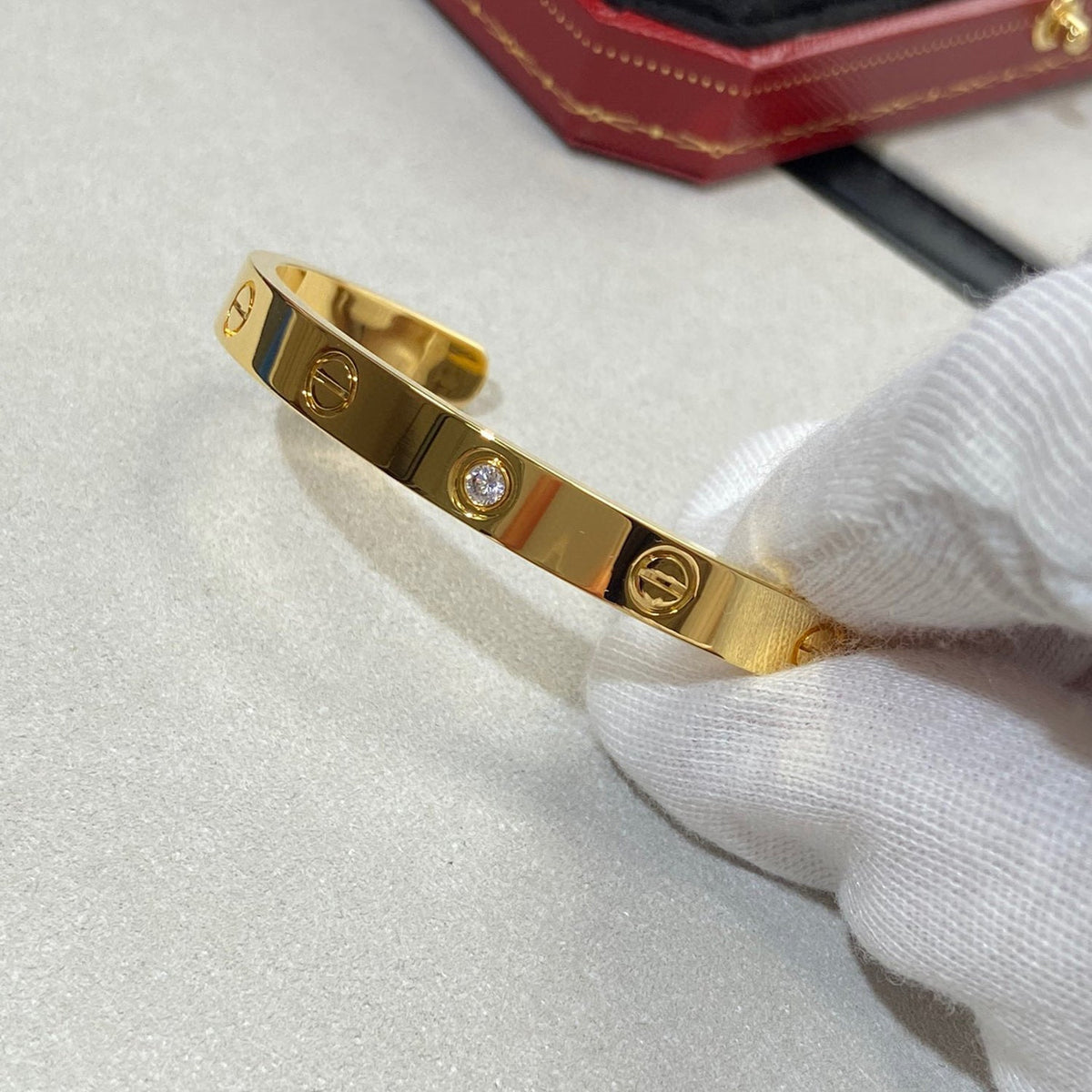 [Plus&Max]LOVE BRACELET 6.1MM 1 DIAMOND OPEN CUFF