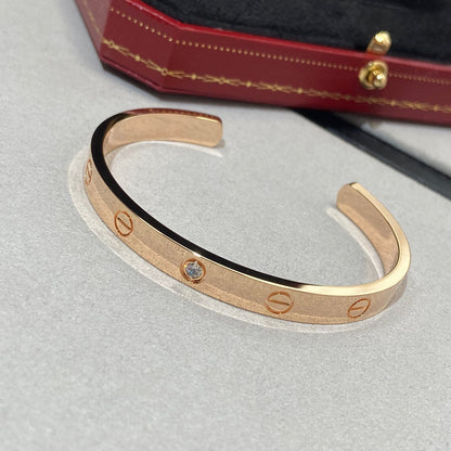 [Plus&Max]LOVE BRACELET 6.1MM 1 DIAMOND OPEN CUFF