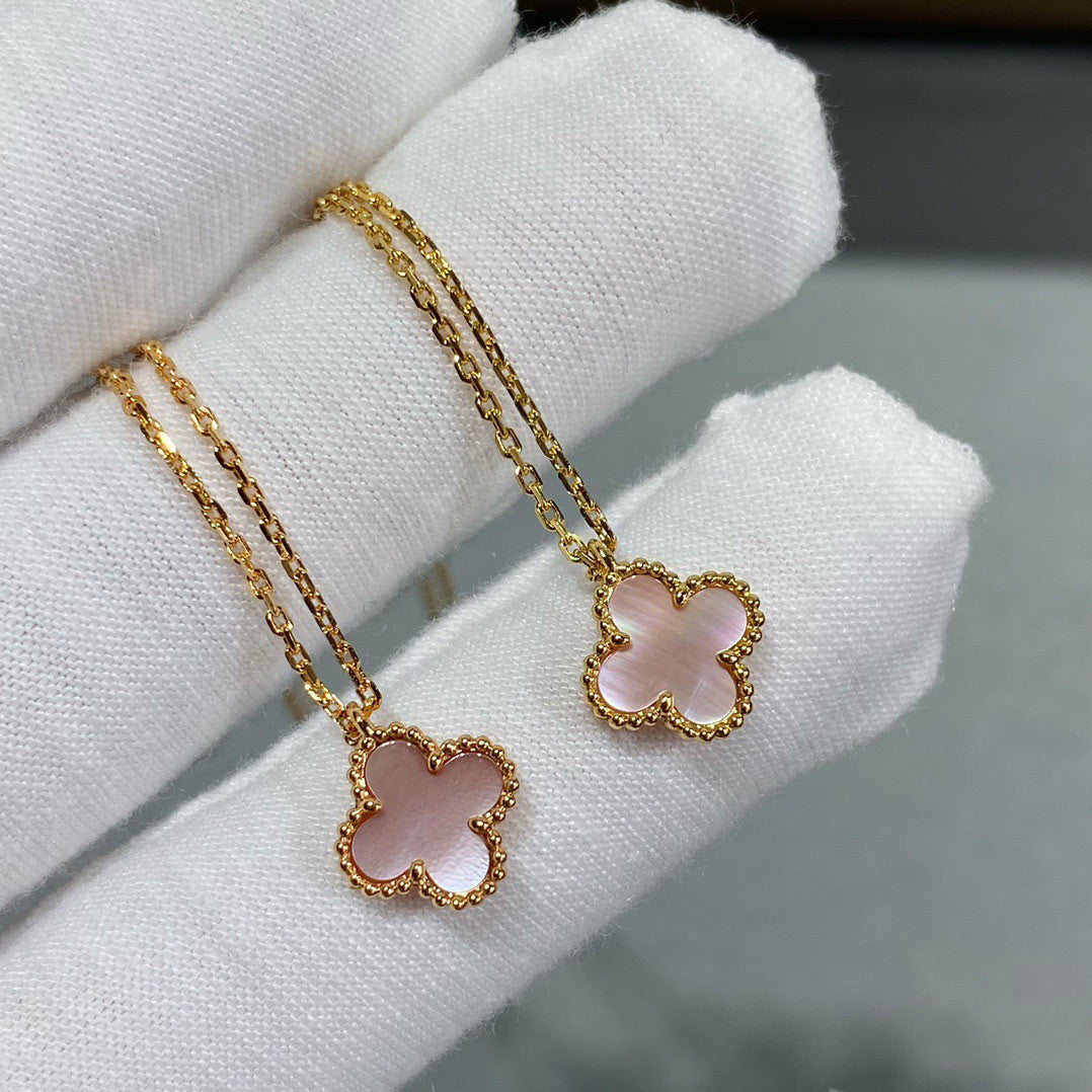 [Plus&Max]CLOVER 15MM PINK MOTHER-OF-PEARL SINGLE FLOWER NECKLACE