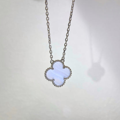 [Plus&Max]CLOVER 15MM BLUE CHALCEDONY NECKLACE SILVER