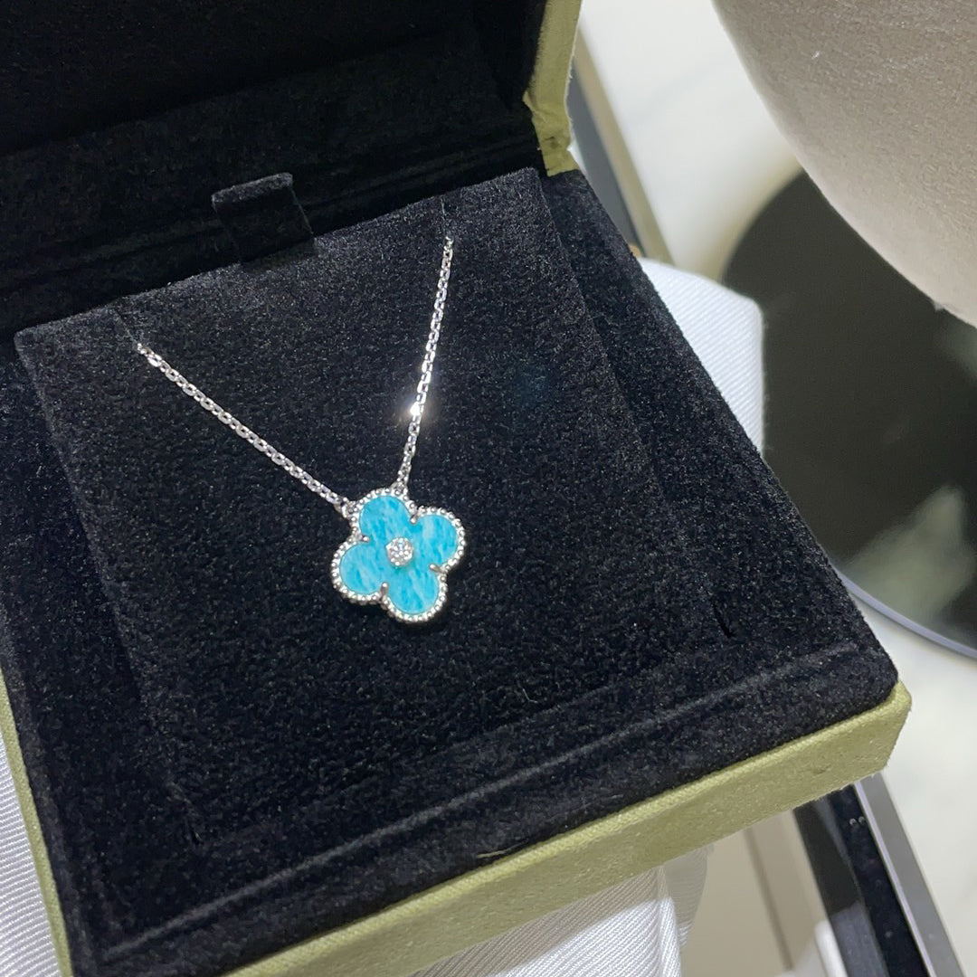 [Plus&Max]CLOVER 15MM DIAMOND SVRES PORCELAIN  NECKLACE SILVER