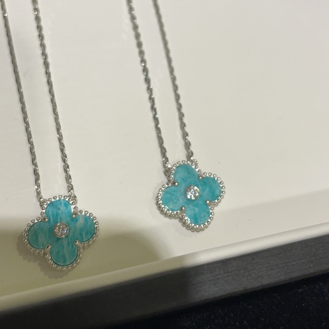 [Plus&Max]CLOVER 15MM DIAMOND SVRES PORCELAIN  NECKLACE SILVER
