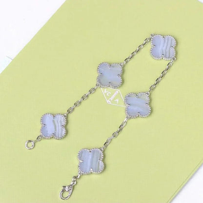 [Plus&Max]LUCKY CLOVER 5-MOTIF BRACELET - PURPLE CHALCEDONY COLLECTION