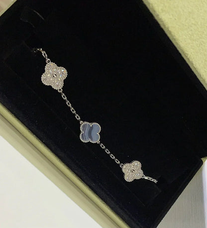 [Plus&Max]LUCKY CLOVER 5-MOTIF BRACELET - PURPLE CHALCEDONY COLLECTION