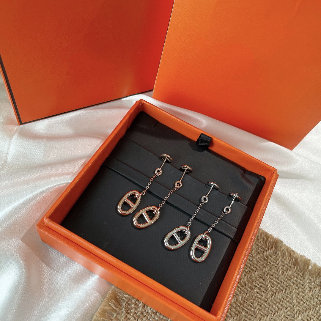 [Plus&Max]CHAINE TASSEL EARRINGS