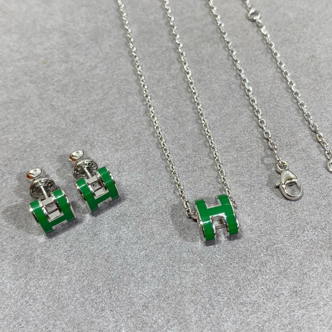 [Plus&Max]POP H GREEN NECKLACE SILVER AND GOLD