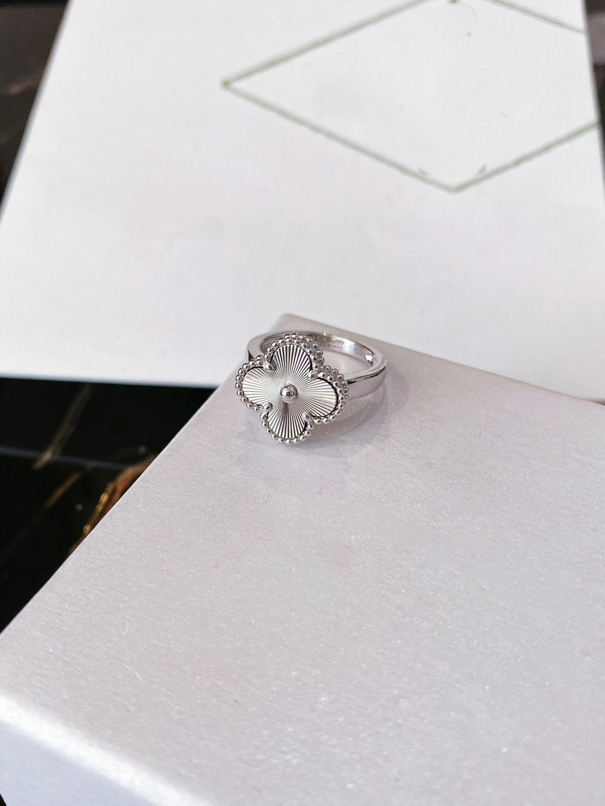 [Plus&Max]CLOVER SILVER RING