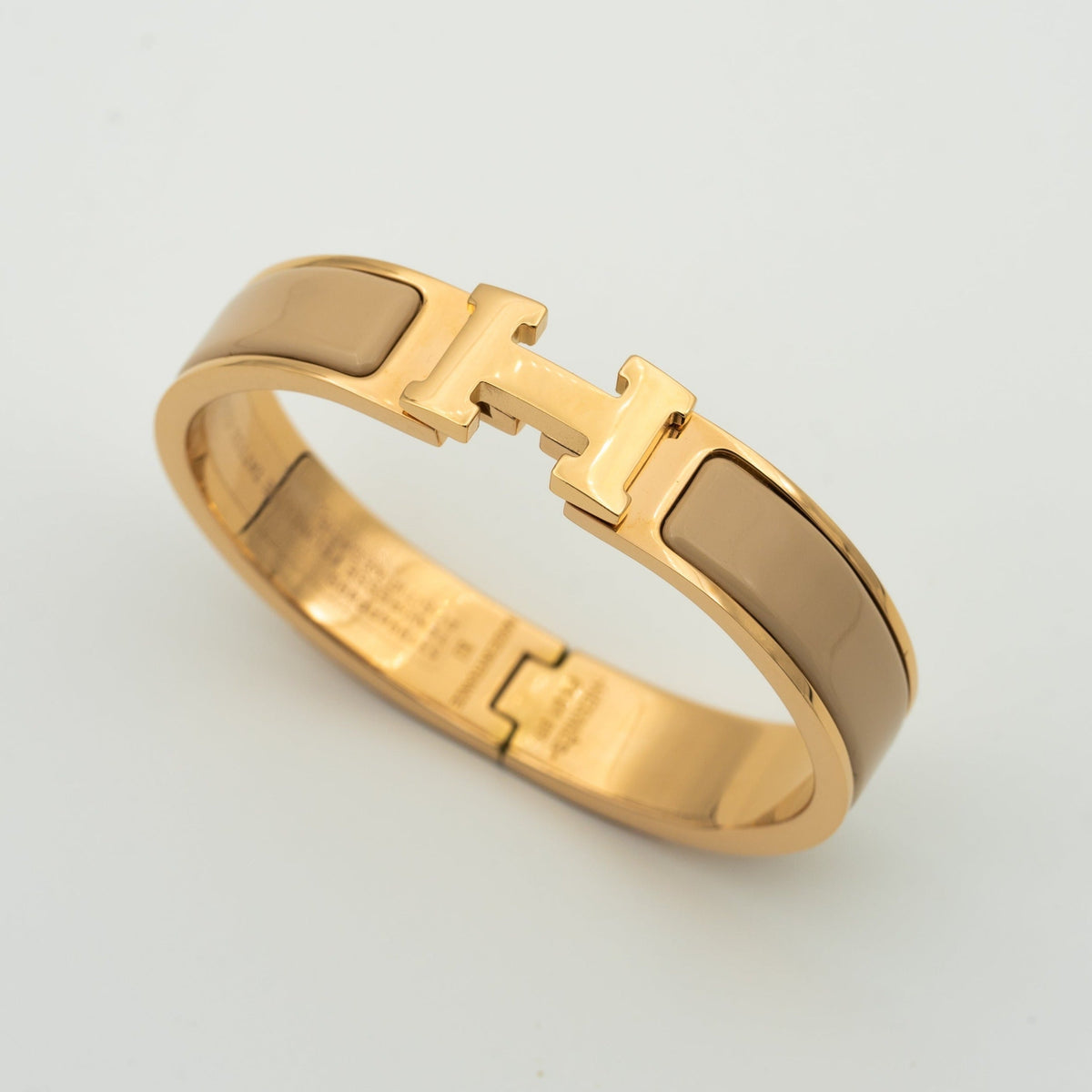 [Plus&Max]H GREY BRACELET