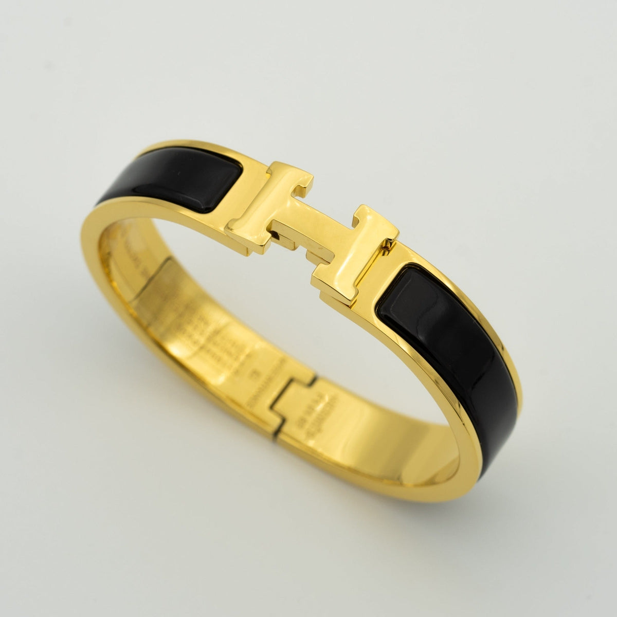 [Plus&Max]H BLACK BRACELET