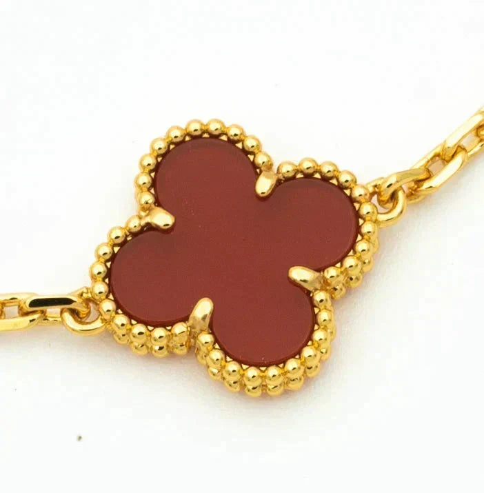 [Plus&Max]LUCKY CLOVER 5-MOTIF BRACELET - RED CARNELIAN COLLECTION