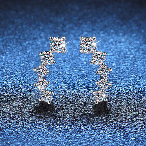 [Plus&Max]SPARKLING SMILE ARC MOISSANITE STUD EARRINGS