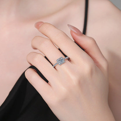 [Plus&Max]DAINTY SUGAR-CUBE MOISSANITE RING