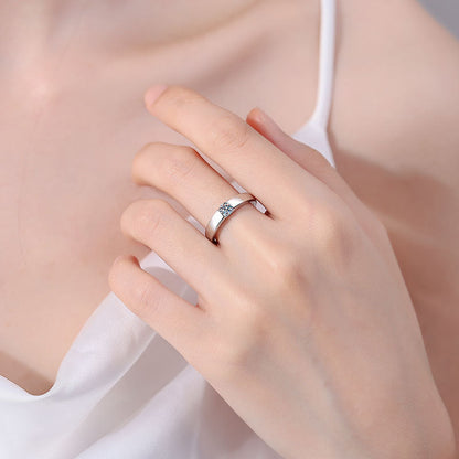 [Plus&Max]SLEEK MINIMALIST COUPLE'S MOISSANITE RING