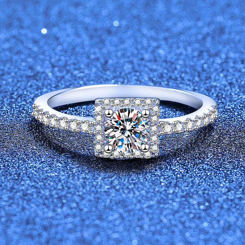 [Plus&Max]DAINTY SUGAR-CUBE MOISSANITE RING