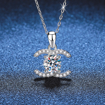 [Plus&Max]CLASSIC INTERLOCKING MOISSANITE PENDANT NECKLACE