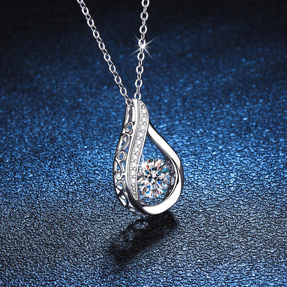 [Plus&Max]DANCING WATER DROP MOISSANITE NECKLACE