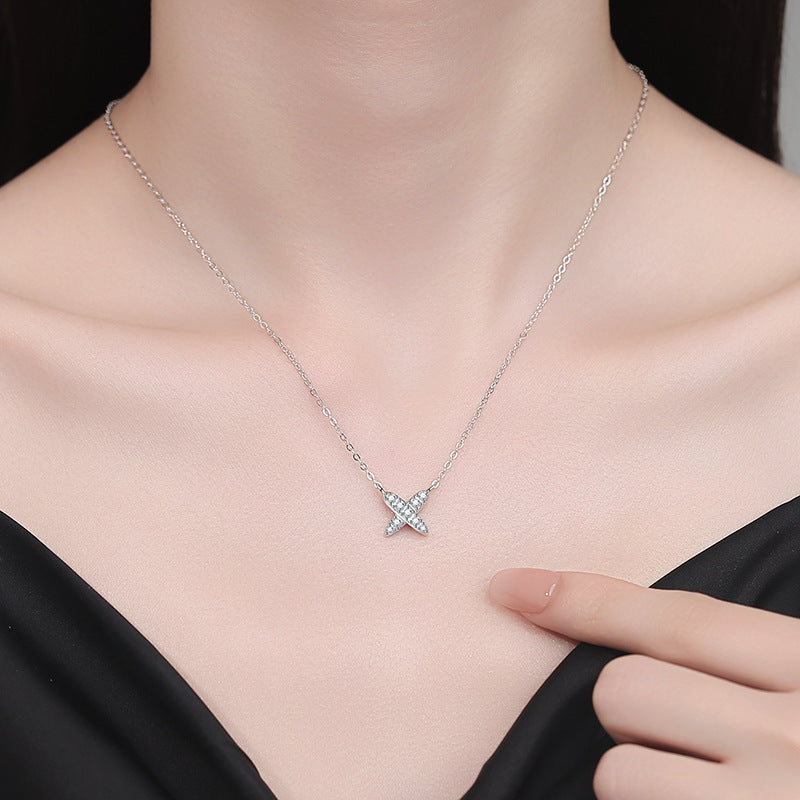 [Plus&Max]MODERN X-SHAPE PAVÉ MOISSANITE NECKLACE