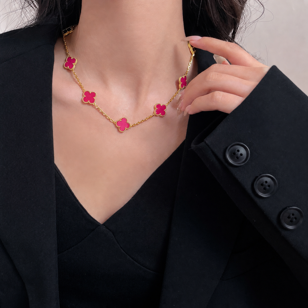 [Plus&Max]NEW CLOVER 10 MOTIFS PINK ENAMEL NECKLACE