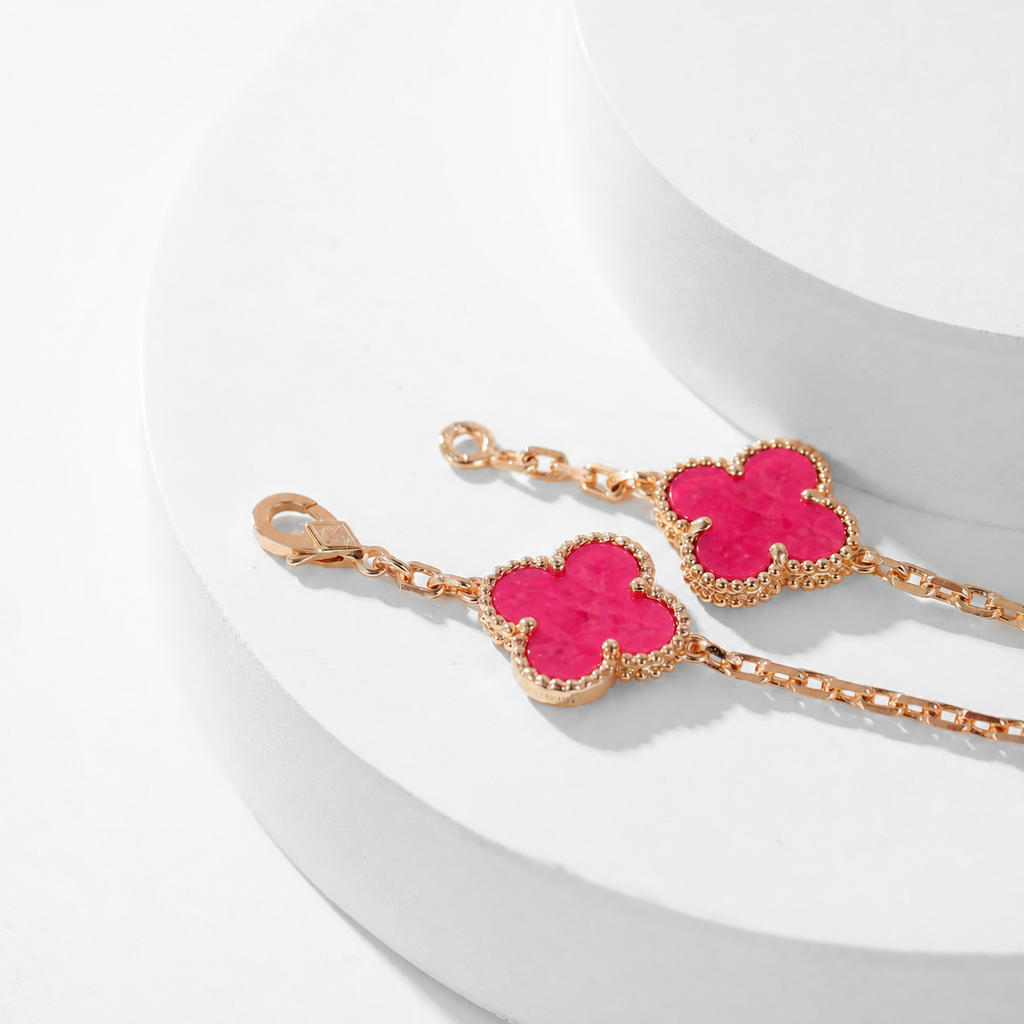 [Plus&Max]NEW CLOVER 10 MOTIFS PINK ENAMEL NECKLACE