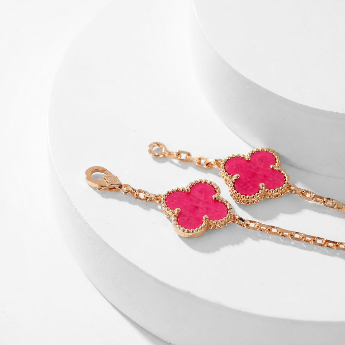 [Plus&Max]NEW CLOVER 10 MOTIFS PINK ENAMEL NECKLACE
