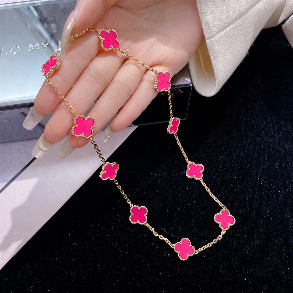 [Plus&Max]NEW CLOVER 10 MOTIFS PINK ENAMEL NECKLACE