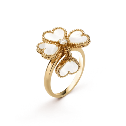 [Plus&Max]SWEET CLOVER WHITE MOP RING