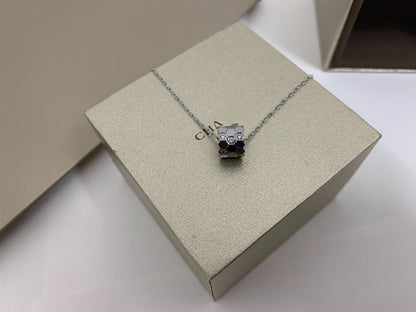[Plus&Max]BEE LOVE DIAMOND NECKLACE