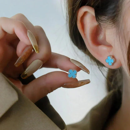 [Plus&Max]CLOVER MINI 9.5MM ONYX STUD EARRINGS SILVER