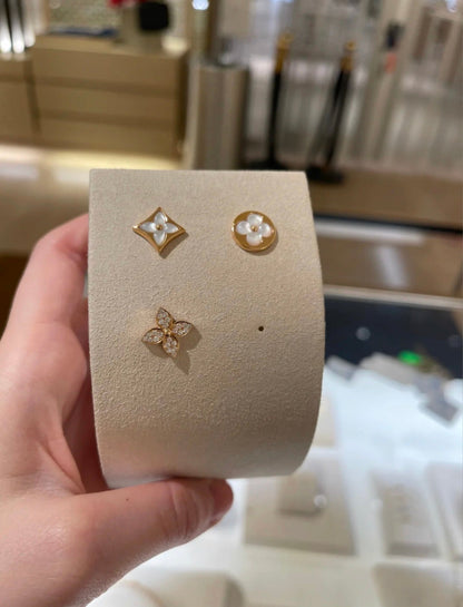 [Plus&Max]STAR BLOSSOM STUD EARRINGS PINK GOLD DIAMONDS