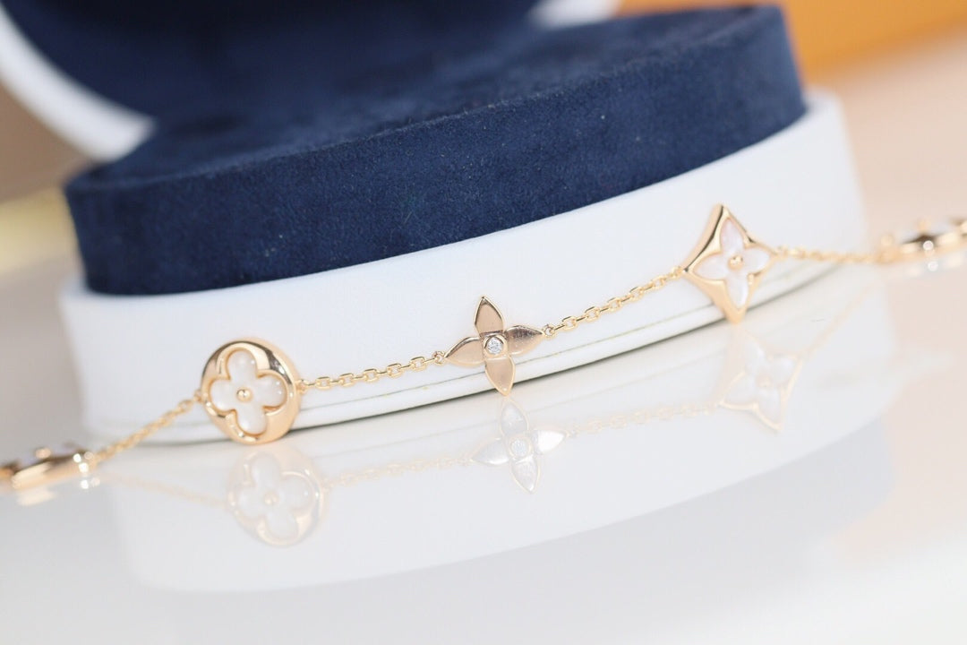 [Plus&Max]LEAF CLOVER BRACELET