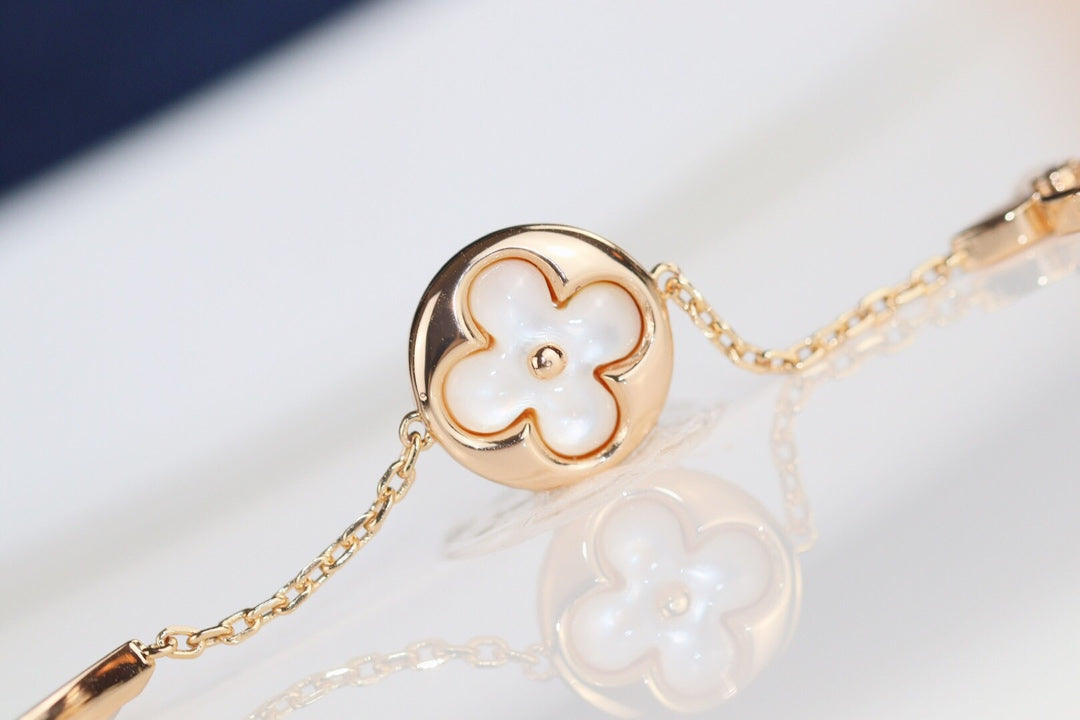 [Plus&Max]LEAF CLOVER BRACELET