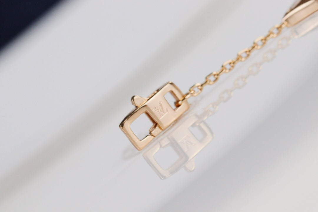 [Plus&Max]LEAF CLOVER BRACELET