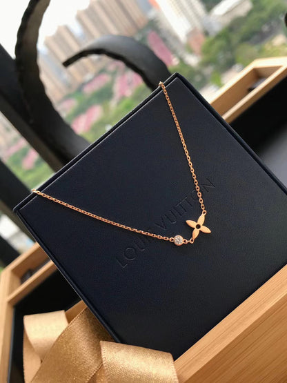 [Plus&Max]BLOSSOM PENDANT PINK GOLD AND DIAMOND